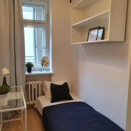 Homestay Mieszkanie 4-pokojowe Przy Rivierze *