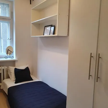 Homestay Mieszkanie 4-pokojowe Przy Rivierze Gdynia