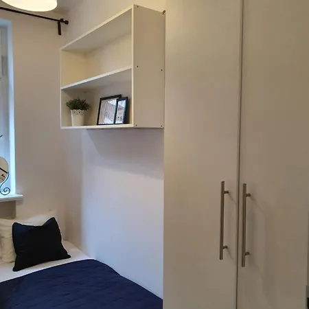 Homestay Mieszkanie 4-pokojowe Przy Rivierze